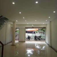 Nhà Riêng Khương Đình, 70 M2 X 5 Tầng, Nhà Mới Rất Đẹp, Hiện Đại, Có 2 Tầng Thông Sàn