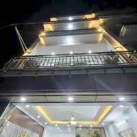 Nội Am , Thanh Trì 40m2 x 4 tầng , nhà mới cứng , ô tô đỗ cửa