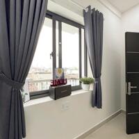Phòng Ban Công có thang máy gần Ngã Tư Bảy Hiền