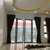 Cho Thuê Nhà Phố Dương Hồng Nhà Mới Tân Trang Lại ( Có Than Máy )