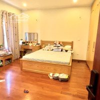 Hiếm! Bán Nhà Ấu Triệu, 80M2 X 4 Tầng, Giá 49 Tỉ, Kinh Doanh Khách Sạn, Homestay