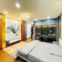 Nhà Đẹp Thang Máy Phố VIP Thể Giao, Hai Bà Trưng 42m, 6 tầng, mt 4m, giá 15.9 tỷ.