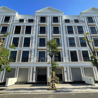 Cần Bán Nhà Phố Liên Kế 20 Tỷ Vnd Tại Vinhomes Grand Park, Quận 9