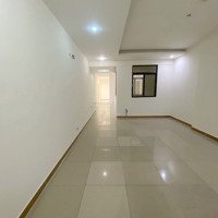 Cho Thuê Căn Hộ Eratown Đức Khải 3 Phòng Ngủ, 161M2 ,Nhà Trống , Giá 11 Triệu