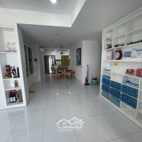 Chung Cư Ruby , P15, Tân Bình: 97M2, 2P Ngủ, 2 Vệ Sinh Căn Góc, 11. 5 Triệu/Th