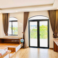 Nhà Phố Full Nội Thất Đẹp Mặt Tiền View Hồ Lakeview Citydiện Tích5X20 Giá Thuê 30 Triệu/Th Liên Hệ: 0907860179