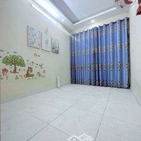 Nhà Hẻm Xe Máy 1 Triệuệt 1Lầu 4X20M 3 Phòng Ngủ 3 Vệ Sinhở Gia Đình, Nhóm Bạn Sinh Viên