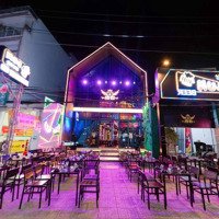 Cho Thuê Quán Bar 400M2 Quận Tân Phú 120 Triệu/1 Tháng.