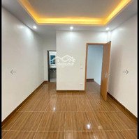 Cần Bán Nhà 40M2, Ô Tô Ngủ Trong Nhà, Kinh Doanh Tốt