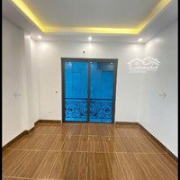 Cần Bán Nhà 40M2, Ô Tô Ngủ Trong Nhà, Kinh Doanh Tốt