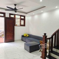 Bán Nhà Nguyễn Văn Cừ 36M2, 3Ngủ,Mặt Tiềnrộng 5M, Full Nội Thất, 6.1 Tỷ