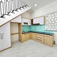 Cho Thuê Nhà Mới Xây 80M2 Trệt 1 Lầu 2 Phòng Ngủ 2 Vệ Sinhnội Gần Đủ Mới Tinh