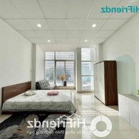 Căn Hộ View Kính 35M2 Mới 100% Có Thang Máy Full Nội Thất Giáp Quận 10