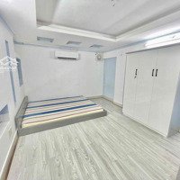 Phòng 20M2 Full Nt Trần Quang Khải, Q1