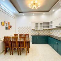 Hiếm, Chưa đến 7 tỷ, Đào Tấn, Ba Đình, Gần phố, Ngõ thông, Nhà đẹp, Kinh doanh, 40m2