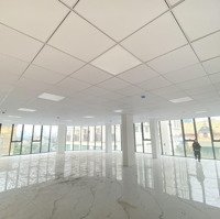 Cho Thuê Văn Phòng Nguyễn Văn Huyên 150M2 Giá Thuê 26 Triệu Chính Chủ