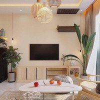 Vợ Chồng Em Bán Nhanh Căn Hộ Chung Cư 2 Phòng Ngủ - 60M2 - Ban Công Đông Nam Giá Bán 4,5 Tỷ 0988246495