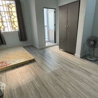 Cho Thuê Phònghẽm Xe Hơixô Viết Nghệ Tĩnh, Gần Đại Học Hutech, 28M2, Bancon