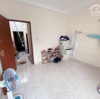 Bán nhà đất,gần mặt tiền  phường Cầu Ông Lãnh (Quận 1) gần chợ Bến Thành, giá dưới 12 tỷ