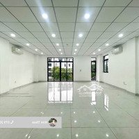 Văn Phòng 100M2, Ngăn Sẵn 2 Phòng View Công Viên, Có Hầm Xe. Chỉ 13 Tr