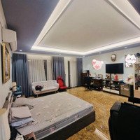 Căn Nhà Rẻ Nhất Phố Hoàng Cầu, Ngõ Thông, 62M2, Sổ Đẹp, Không Lỗi Phong Thủy, Không Quy Hoạch