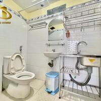 Studio Cửa Sổ Rộng Nguyễn Thị Thập Quận 7