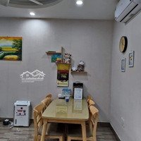 Bán Căn Hộ 2 Phòng Ngủ Giá Bán 3,03 Tỷ Tại Valencia Garden