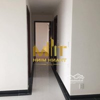 Cho Thuê Căn Hộ Giai Việt, Q8, 110M2 3Pm Nhà Trống Lầu Cao View Đẹp, 11 Triệu/Th. Liên Hệ: 0907778411