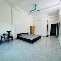 Nhà 4 Tầng, 6 Phòng Ngủ- Mặt Đường Oto Tránh, Kinh Doanh, Văn Phòng, Spa.gần Kcn 2C