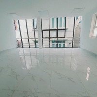 Cho Thuê Toà Nhà Ốp Kính Khu Phan Xích Long - Dtsd Gần 600M2 - Phú Nhuận