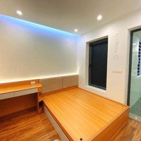 Chính Chủ Cần Bán Nhà Vip Ô Tô Tránh Kinh Doanh Hoàng Quốc Việtdiện Tích69M2, Mặt Tiền 6M Giá Bán 19 Tỷ