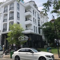 Bán Nhà Căn Góc Công Viên Khu Hưng Gia, Pmh, Diện Tích: 8 *18,5M, Giá: 44 Tỷ. 0903.775178