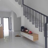 Nhà mới xây 1 trệt 1 lẩu phường An Hội tp Bến Tre