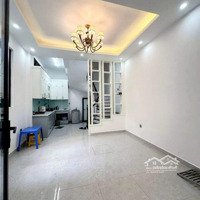 Siêu Phẩm Cầu Giấy- Lô Góc 3 Thoáng 33M X 6 Tầng Bước Ra Cửa Nhìn Thấy Oto