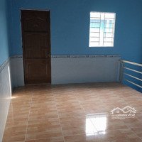 Nhà Cho Sinh Viên Thuê 40M² Gần Đại Học Nguyễn Tất Thành Quận 12