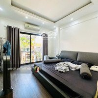 Bán Nhà Phố Ngọc Lâm, Gần Cầu Chương Đương, Ô Tô Vào Nhà, Full Nội Thất Cao Cấp, 50M2, Giá Hơn 9 Tỷ