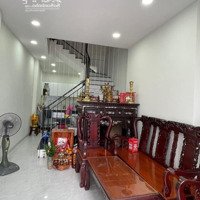 Chính Chủ Cần Tiền Gấp Bán Bà Hạt Quận 10, 37.24M2 2 Phòng Ngủ 2Tỷ150 Sang Tên Ngay Liên Hệ: 0798 545 065