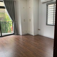 Bán Nhà Phố Cầu Giấy Lô Góc, 35M2, 5 Tầng Mới Đẹp, Ở Ngay.