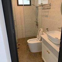 Bán Nhà Phố Cầu Giấy Lô Góc, 35M2, 5 Tầng Mới Đẹp, Ở Ngay.