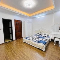 Phố Tây Sơn_29M2*3 Tầng_Nhà Đẹp Ở Ngay_Ngõ Rộng Và Thông_Sổ Đỏ Nở Hậu_Chỉ 5.5 Tỷ