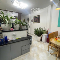 Nhà Mới 62M2 Sang - Xịn - Mịn Lê Hồng Phong, P4, Srxd Gara Đậu Xe Trong Nhà, View Toàn Thành Phố