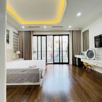 Phạm Văn Đồng 40M2*5Tầng 6Tỷ3 Nở Hậu-Ngõ Nông-20M Ra Phố-Full Nội Thất