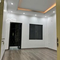 Bán Nhà Đẹp Trần Thái Tông, Cầu Giấy, Ngõ Thông, Ô Tô, Kinh Doanh, 40M2, 11.6 Tỷ