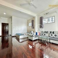 Căn Hộ Ban Công 45M2 Full Nt Sàn Gỗ Luxury Gần Công Viên Phú Nhuận