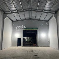 Cho Thuê Kho Xưởng 500M2 Giá Bán 20 Triệu Ở Phường Tân Vĩnh Hiệp Tân Uyên Bình Dương Lh : 0908954129