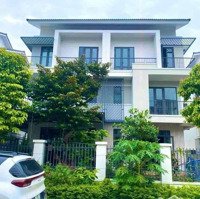 Chính Chủ Bán Căn Villas 180M2 Hướng Nam Tại Centa Riverside