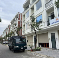 Cc Cần Gấp Tài Chính Giảm Sâu Gần 1 Tỷ Để Bán Căn Shophouse 4 Tầng Mặt Tiền Võ Chí Công