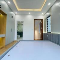 Ai bảo 5 tỷ không mua được nhà dân xây ô tô đỗ tận cửa  , e còn mấy  căn 5 tầng tân lập , oto vào tận nhà