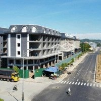 Shophouse Đối Diện Đại Siêu Thị Aeon Mall Nhật Bản