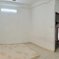 Bán Nhàhẽm Xe Hơi6M, Hậu Giang, 60M2, 4,28X14, 4 Phòng Ngủ P.11, Q.6, Chỉ 7,8 Tỷ Tl